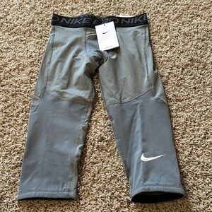 New with Tags Nike Pro Kids Gray Leggings